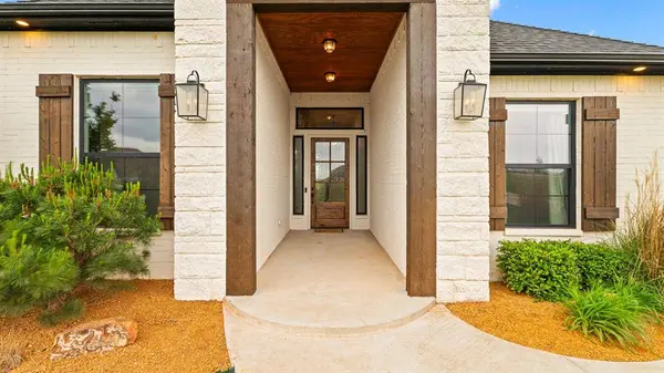 2182 County Street 2945, Blanchard, OK 73010