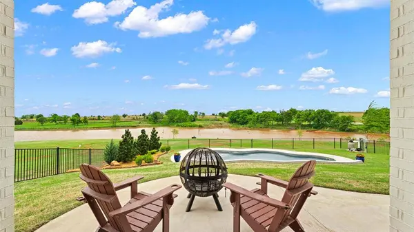 2182 County Street 2945, Blanchard, OK 73010