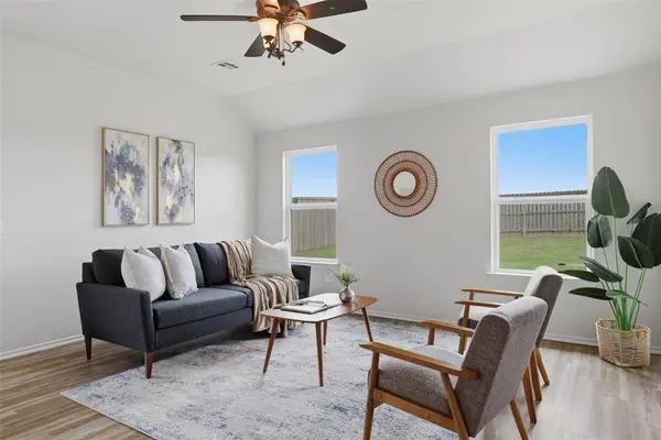 2316 Bradford CIR, Newcastle, OK 73065