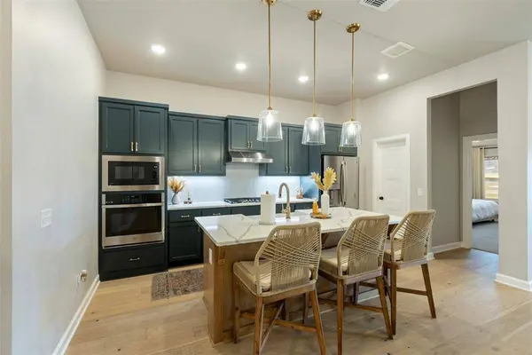 704 Lerkim LN, Norman, OK 73069