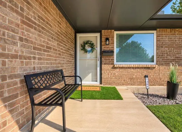 1301 E Brooks ST, Norman, OK 73071