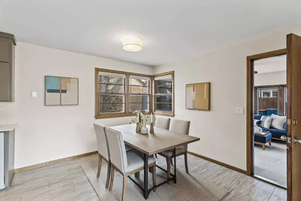 3715 Emilie PL, Robbinsdale, MN 55422