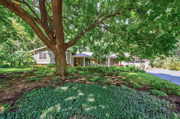 15124 Lynn TER, Minnetonka, MN 55345