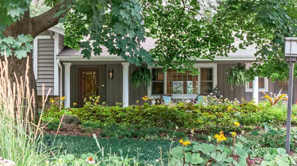 15124 Lynn TER, Minnetonka, MN 55345