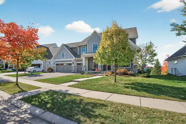 16545 Duluth TRL, Lakeville, MN 55044