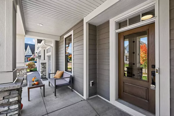 16545 Duluth TRL, Lakeville, MN 55044