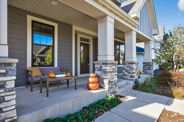 16545 Duluth TRL, Lakeville, MN 55044