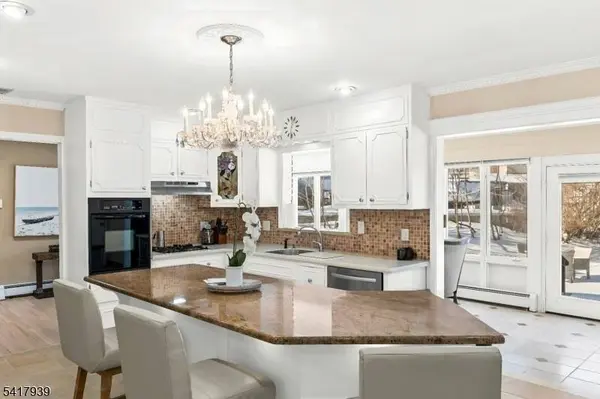 304 River Rd, East Hanover Twp., NJ 07936