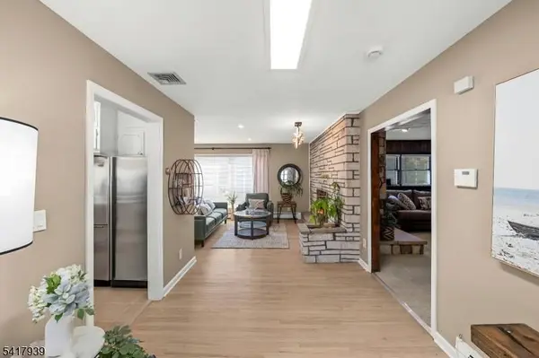 304 River Rd, East Hanover Twp., NJ 07936