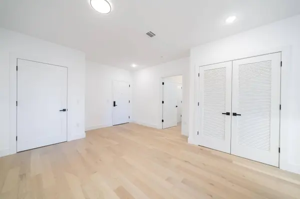 649 38TH ST  #211, Union City, NJ 07086