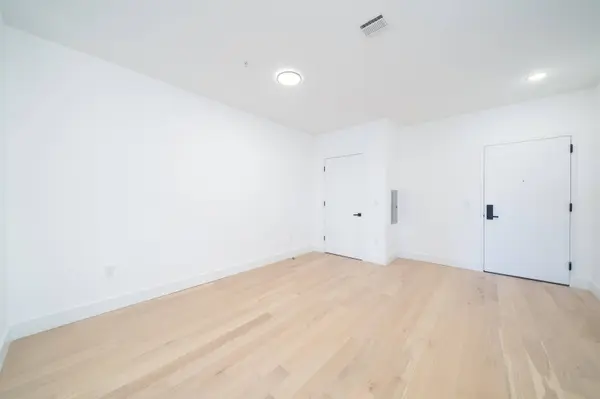 649 38TH ST  #211, Union City, NJ 07086
