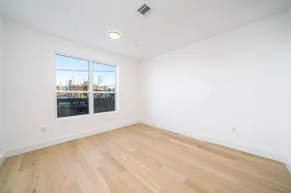 649 38TH ST  #211, Union City, NJ 07086