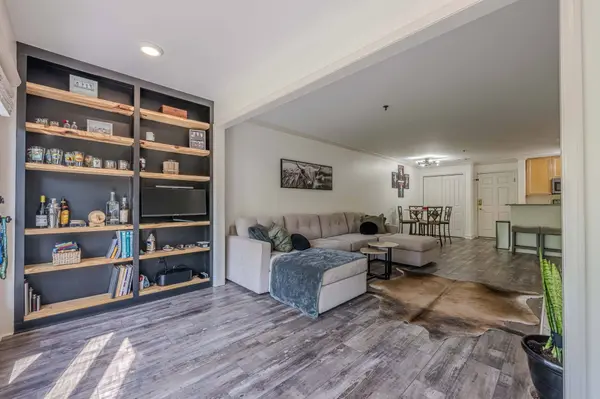 3203 Lenox Rd NE #32, Atlanta, GA 30324-2650