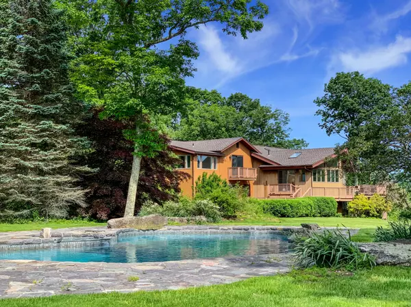 162 Short Woods Rd New Fairfield, CT 06812 (01 of 06)