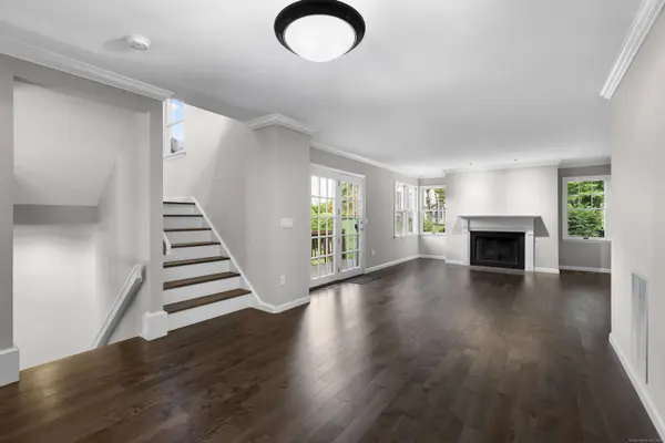 37 Brittania Drive #62, Danbury, CT 06811