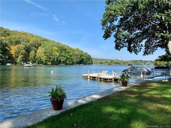 11 Candlewood Road, New Fairfield, CT 06812