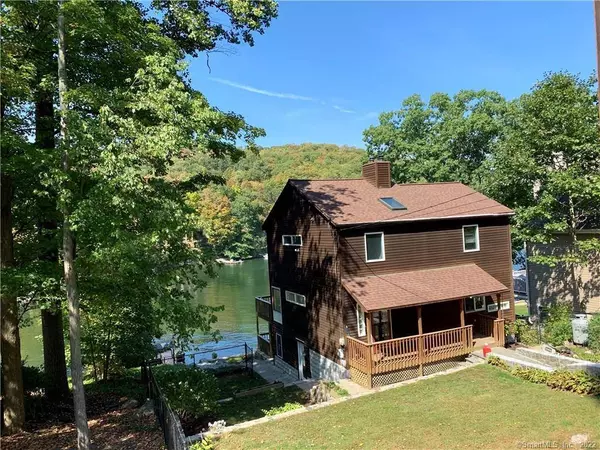 11 Candlewood Road, New Fairfield, CT 06812