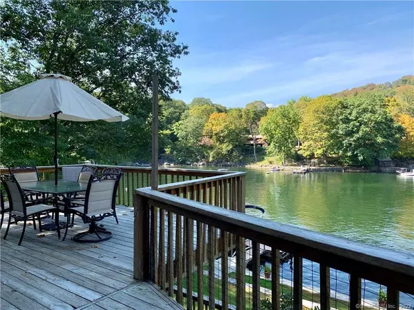 11 Candlewood Road, New Fairfield, CT 06812