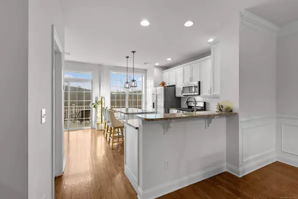 164 Warrington Round #164, Danbury, CT 06810