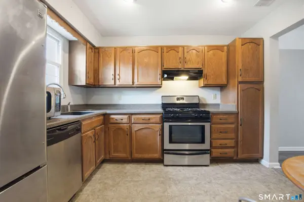 93 Park Avenue #1806, Danbury, CT 06810