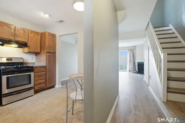 93 Park Avenue #1806, Danbury, CT 06810