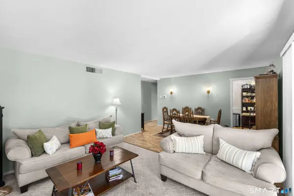 590 Heritage Village #E, Southbury, CT 06488