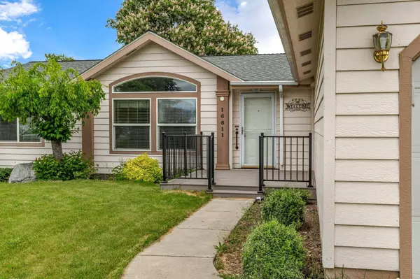 16611 E Nixon Ct, Spokane Valley, WA 99037