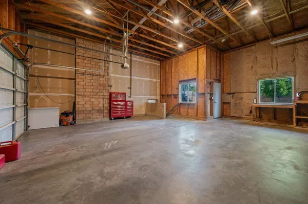 12516 E Lenora Dr, Spokane Valley, WA 99216