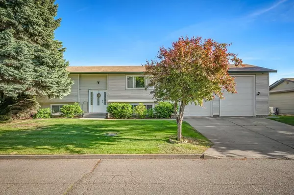 12516 E Lenora Dr, Spokane Valley, WA 99216