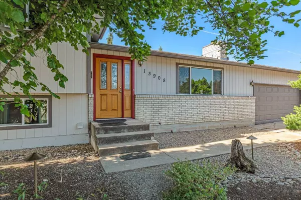 13908 E 32nd Ave, Spokane Valley, WA 99037