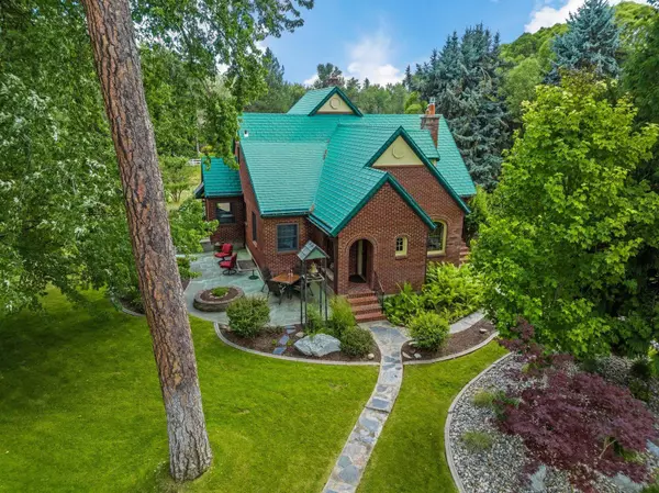 15612 N Little Spokane Dr, Spokane, WA 99208