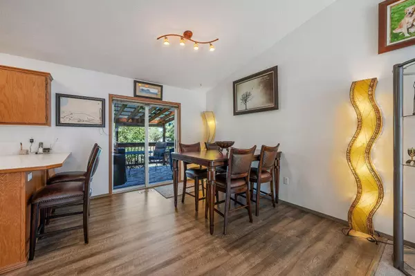 15711 N Unicorn Ct, Mead, WA 99021-9391