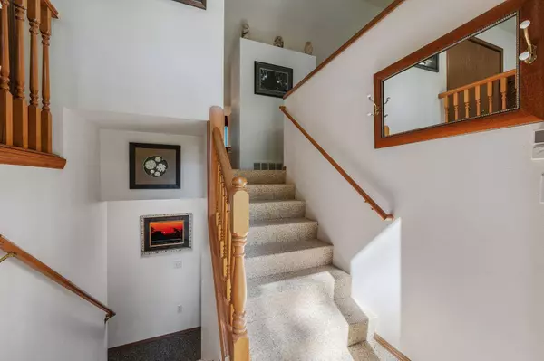 15711 N Unicorn Ct, Mead, WA 99021-9391