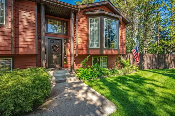 15711 N Unicorn Ct, Mead, WA 99021-9391