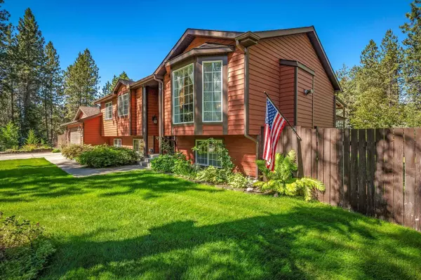 15711 N Unicorn Ct, Mead, WA 99021-9391