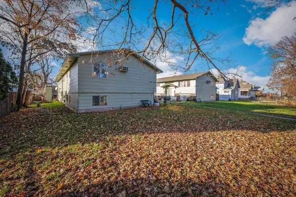 2405 N Cincinnati St, Spokane, WA 99207