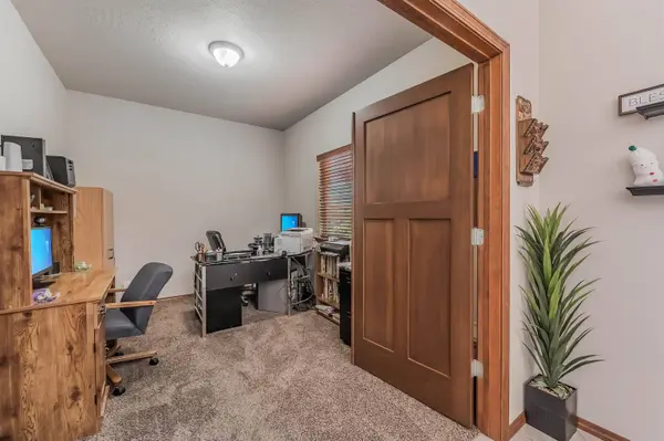 17915 E Daystar Rd, Spokane Valley, WA 99016
