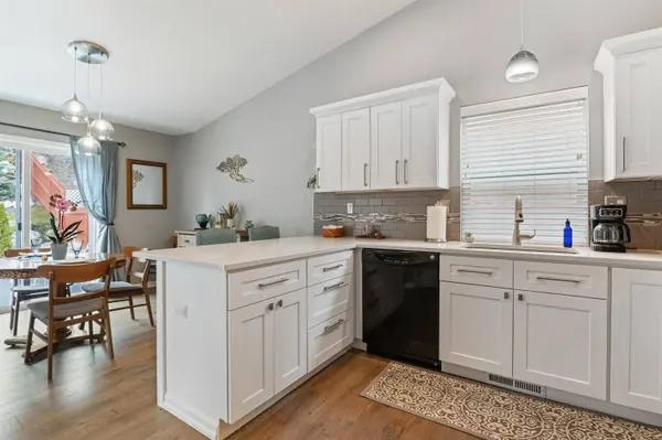 16609 N Columbus Dr, Spokane, WA 99208