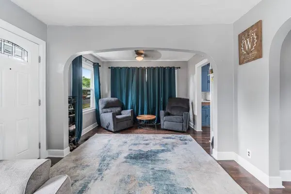 714 E Montgomery Ave, Spokane, WA 99207-2667
