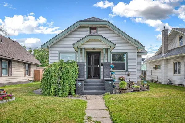 714 E Montgomery Ave, Spokane, WA 99207-2667