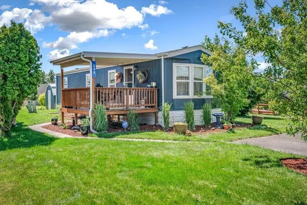 2201 N Craig Rd #248, Spokane, WA 99224