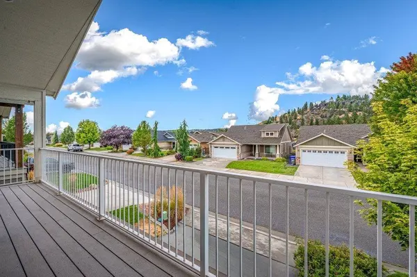11728 E Rivercrest Dr, Spokane Valley, WA 99206