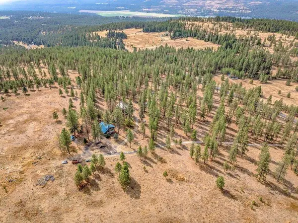 6386 W Whitmore Hill Rd, Deer Park, WA 99006