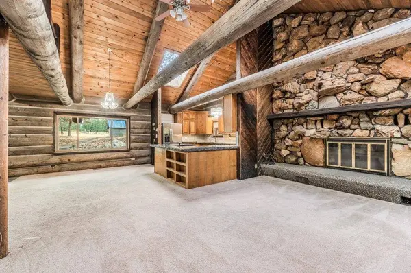6386 W Whitmore Hill Rd, Deer Park, WA 99006