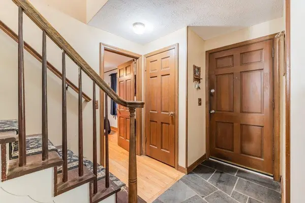 7327 S Cedar Rd, Spokane, WA 99224