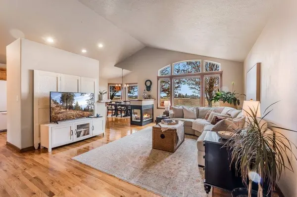 8805 N K Ct, Spokane, WA 99208
