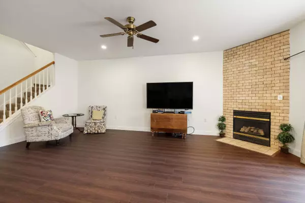 5010 Merton Square, Louisville, KY 40241