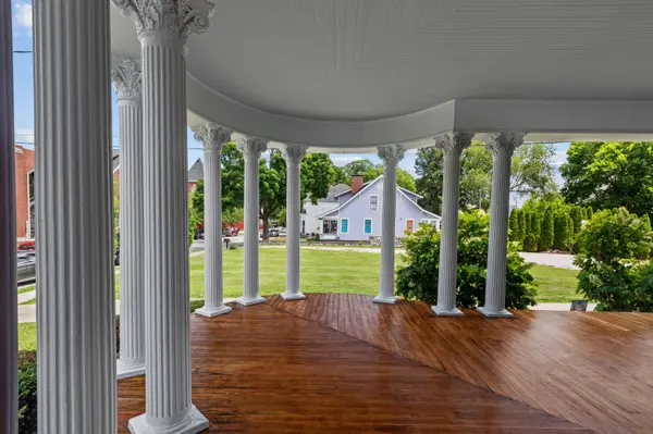 315 W 3rd Street, Frankfort, KY 40601