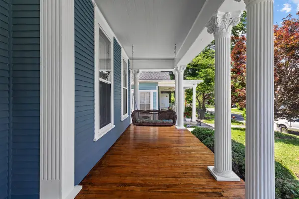 315 W 3rd Street, Frankfort, KY 40601