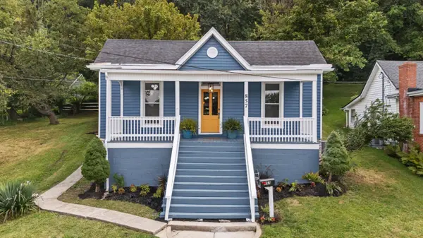 857 Leestown Lane